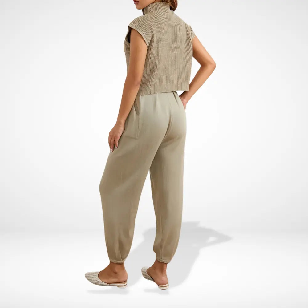 To-delt sæt med cropped top og løse bukser til kvinder – Rosanna