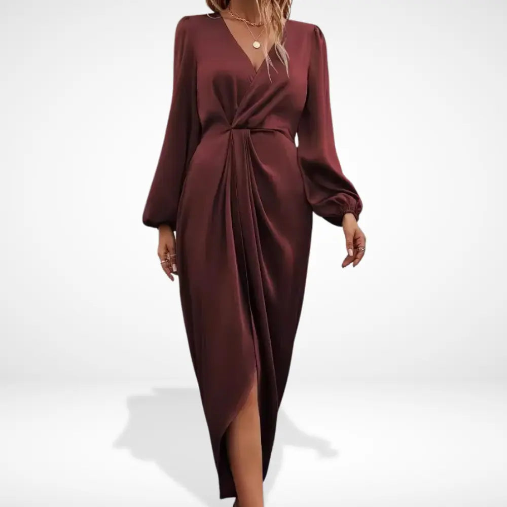 Elegant maxi aftenkjole med draperet talje til kvinder – Alma